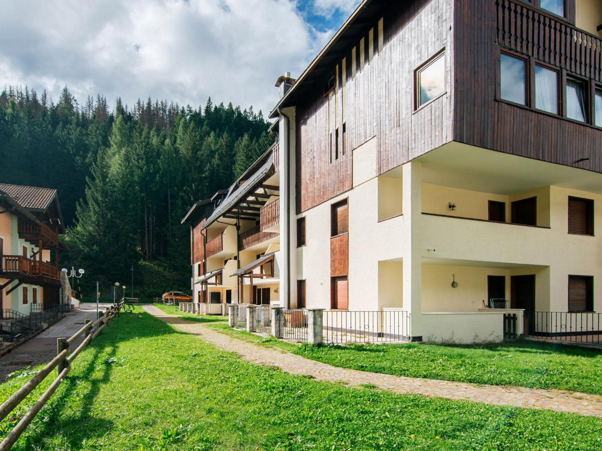 Appartamento Locazione Turistica Des Alpes-3 Canazei Esterno foto